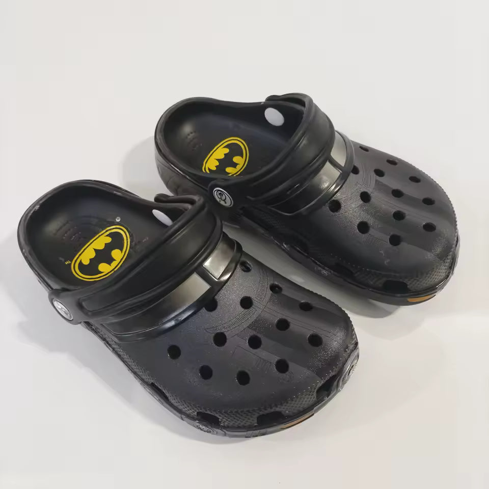 Pantuflas Crocs Batman Batmobile