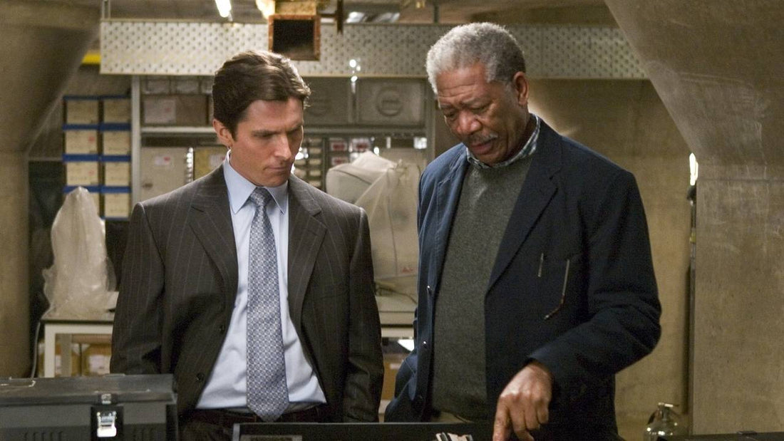 Lucius Fox : le génie de l’ombre qui rend Batman possible