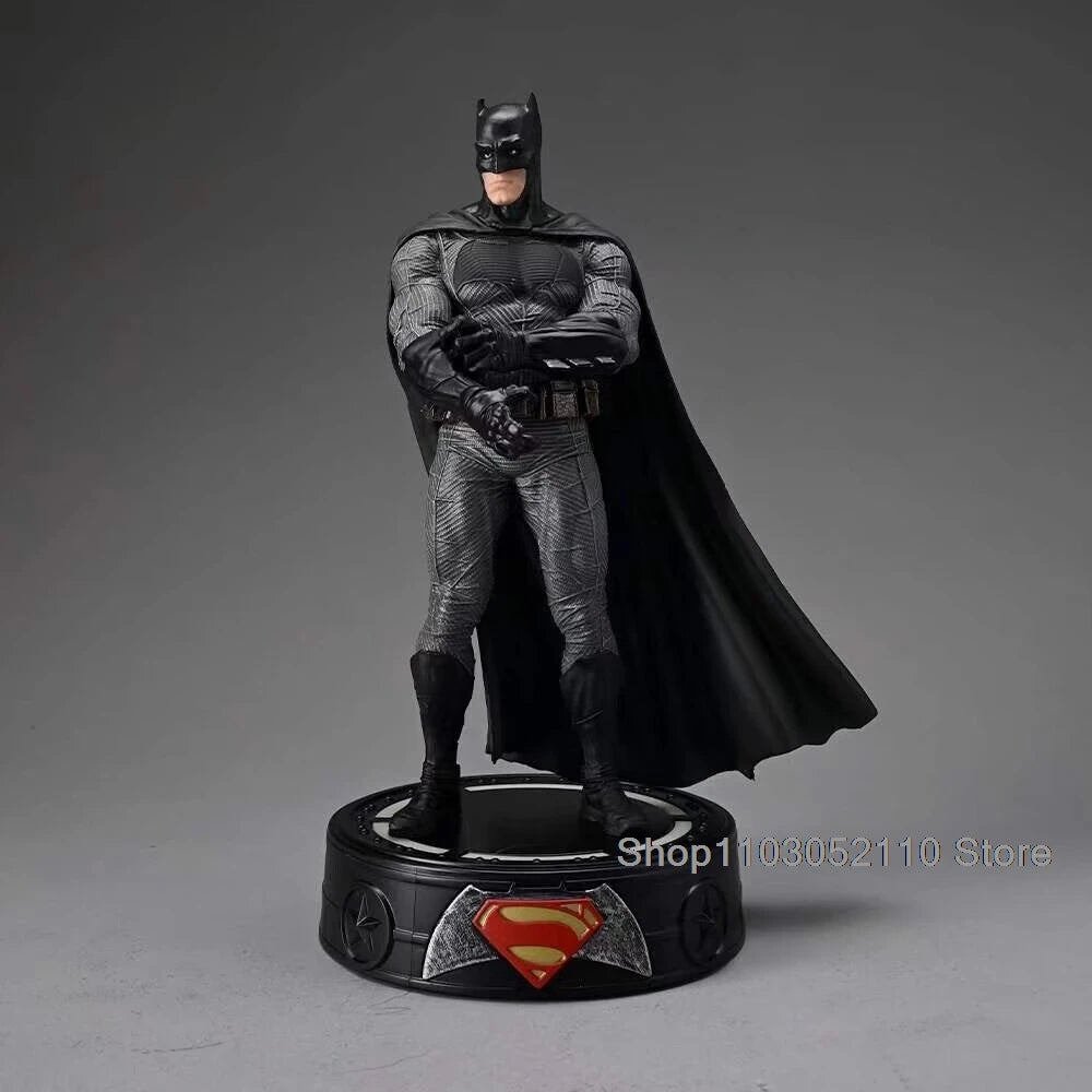 Figurine LED Justice League Armure