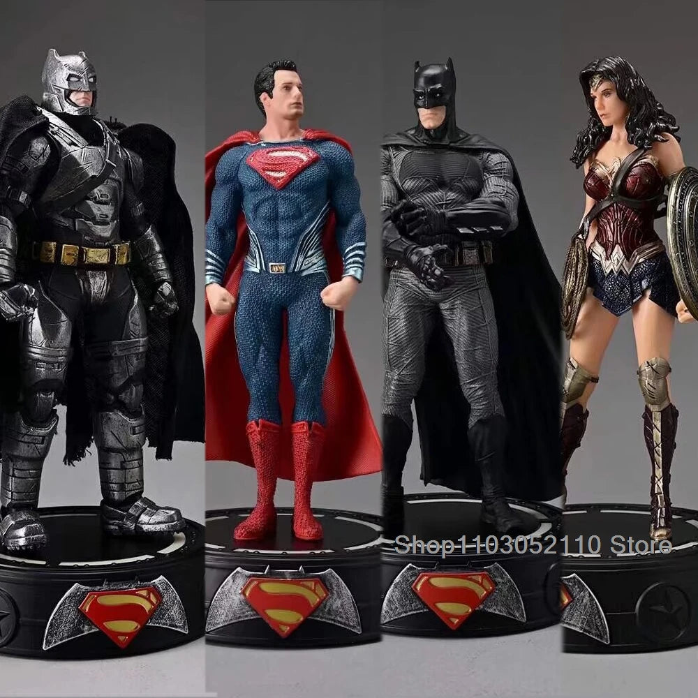 Figurine LED Justice League Armure