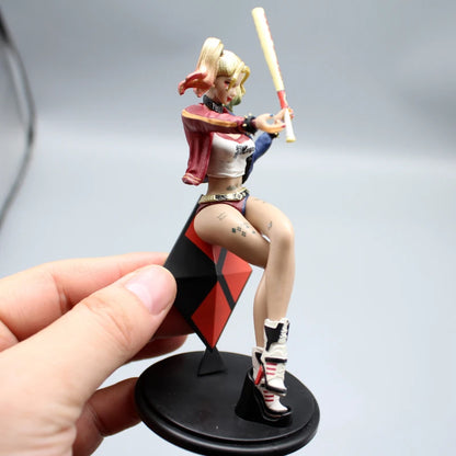 Figurine Harley Quinn