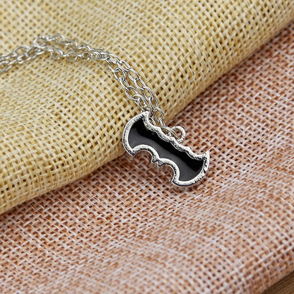 Collier Petite Chauve Souris Batman