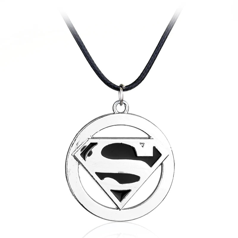 Collier Petite Chauve Souris Batman