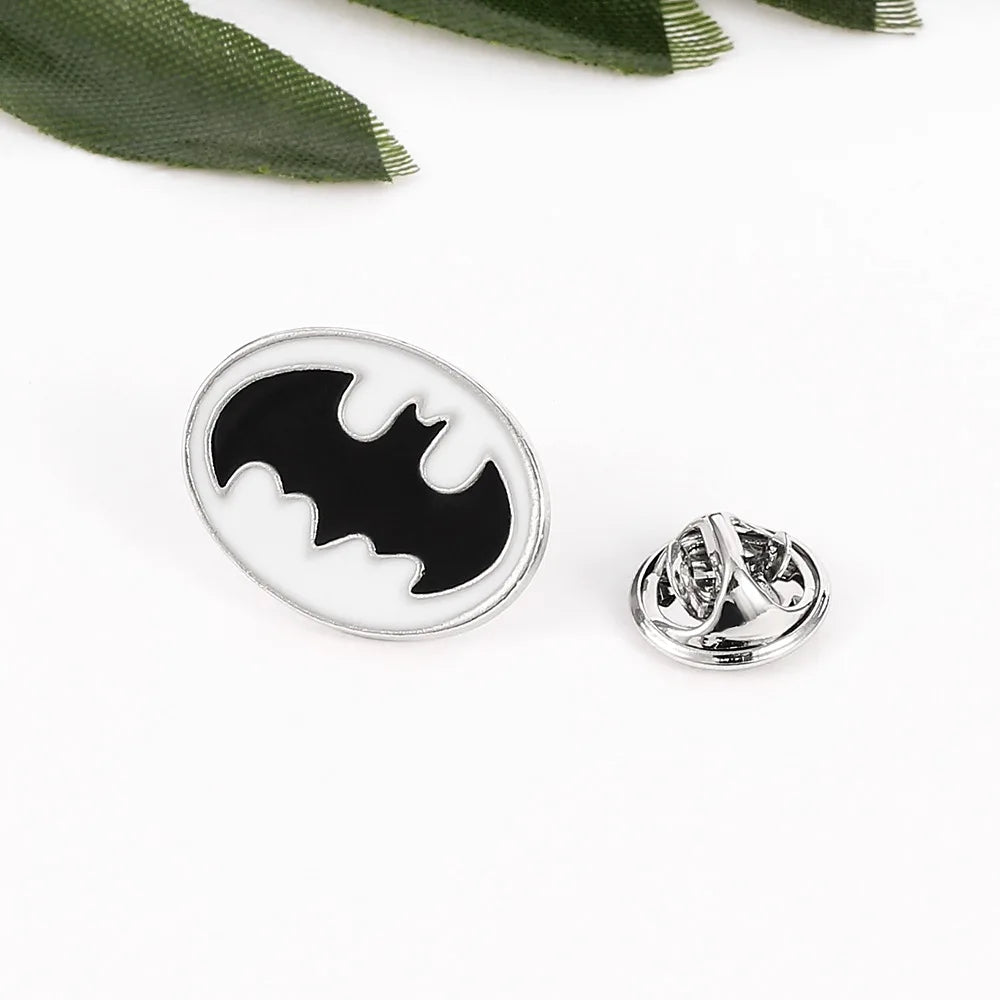 Pin's Batman Logo